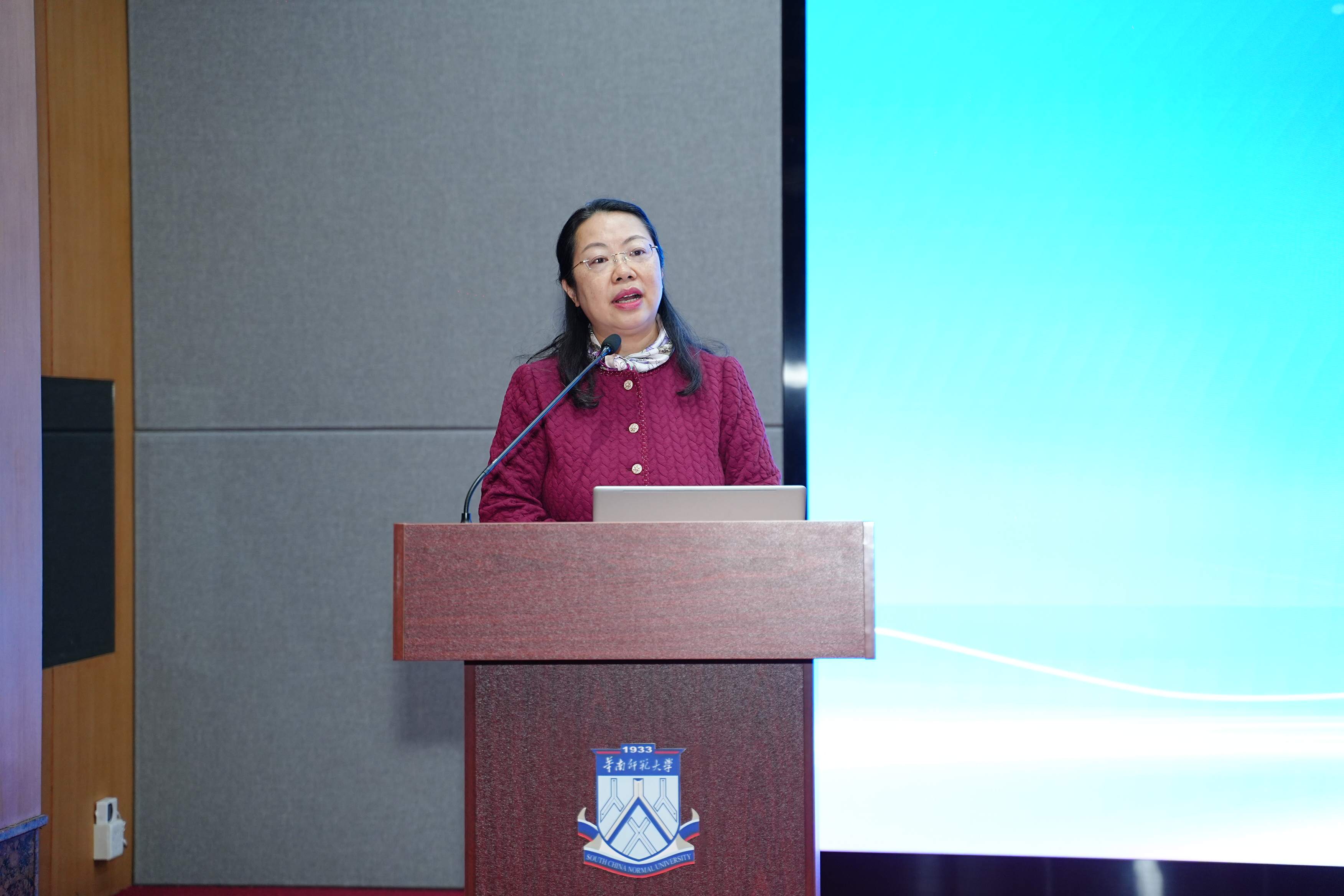 粤港澳高校联盟秘书处、中山大学港澳台事务办公室副主任古文力发言.jpg