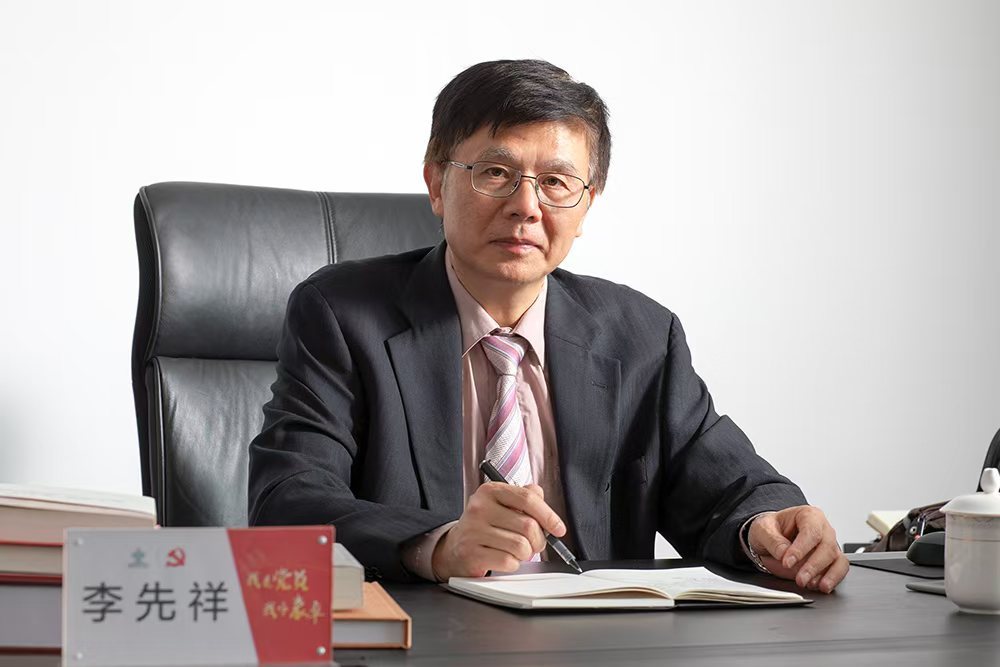 芒果体育官网顺职院党委书记李先祥：深化产城教融合更好服务区域经济社会高质量发展(图1)
