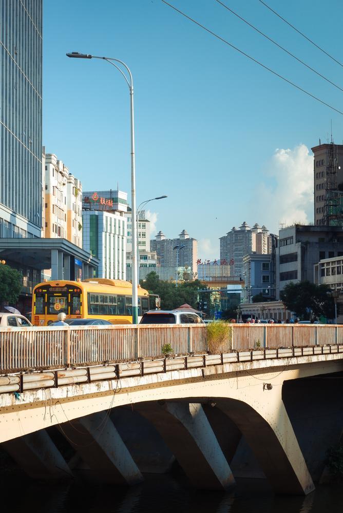 binary_middle (5).jpg